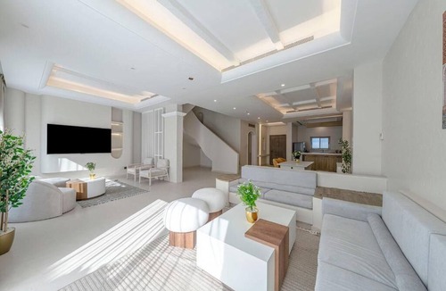 King Abdul Aziz Road Villa | Mabat Jasmine Greek Villa 4BR 583 Villa6