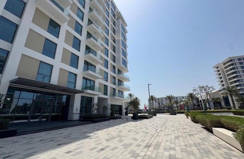 Muharraq Apartment | Marassi Studio-Marassi Galleria Mall Entrance 1
