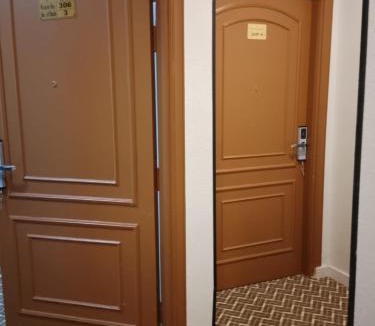 Medina Hotel | maskan shahad hostel for tourist lodges