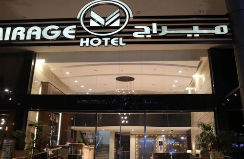Jeddah House | Mirage Elegance | Deluxe King Urban Stay