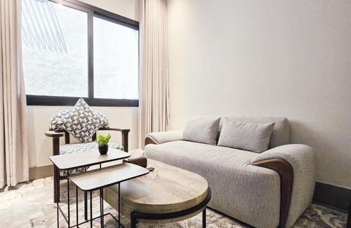 Al Mahdiyah Apartment | MR STAY RUh