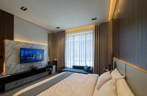 Medina Apartment | OS Luxury Stays