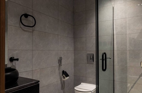 Medina Apartment | Premium Studio Self Check-in Free Wi-fi