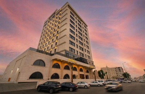 Jeddah House | Premium Suite Stay in Heart of Jeddah