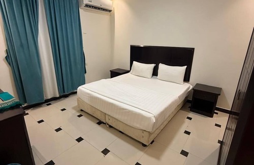 Riyadh Apartment | Quiet Rooms 13