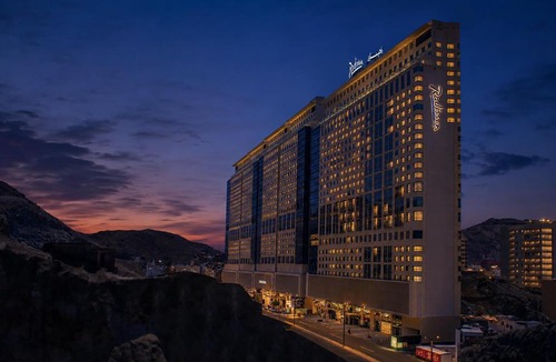 Mecca Hotel | Radisson Hotel Makkah Thakher City