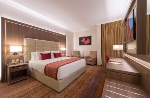 Palestine Street Hotel | Ramada by Wyndham Continental Jeddah