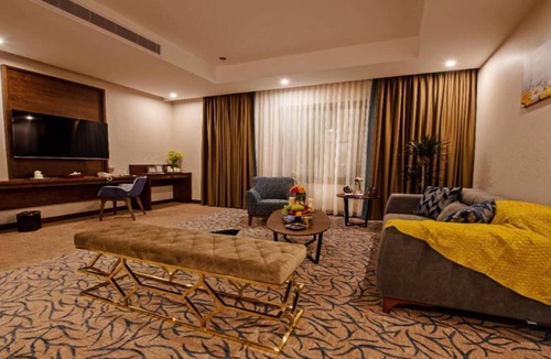 Jeddah House | Relaxing Jeddah Home with WiFi