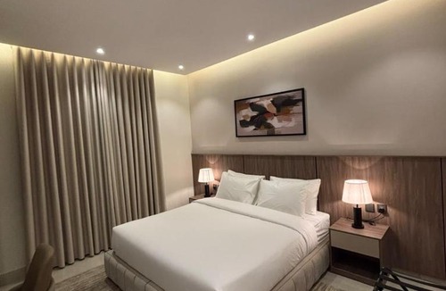 Al Kura Apartment | Rox Home