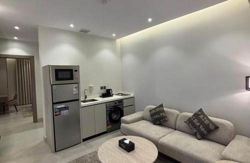 Al Kura Apartment | Rox Home