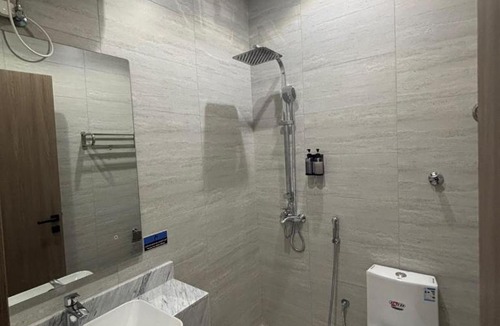Al Kura Apartment | Rox Home