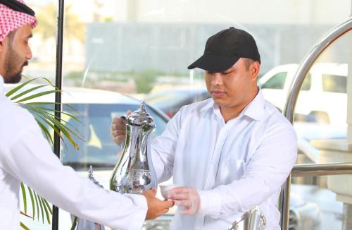 Dammam Apartment | Royal Golden House رويال البيت الذهبي للشقق المخدومه