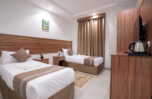 Al Aziziyah Hotel | Saif Plus 1