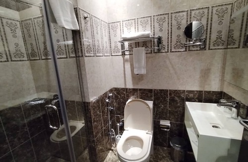 Hera Street Hotel | Sansa Hotel