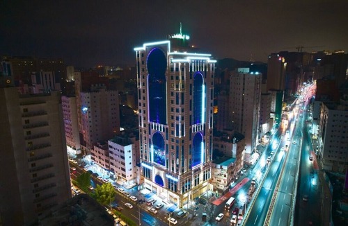 60th Street Hotel | Selat Al Bait Hotel