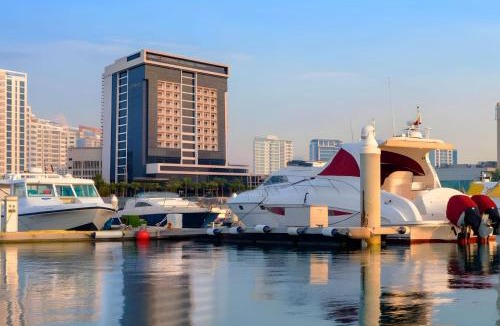 Muharraq Hotel | Solymar Hotel & Beach