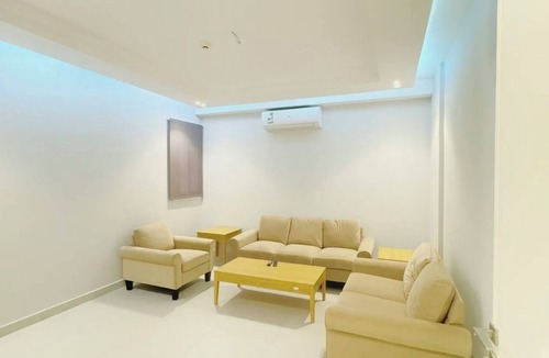 Mecca Apartment | Spacious 3-bedroom apartment in marvelous Makkah with WiFi, AC