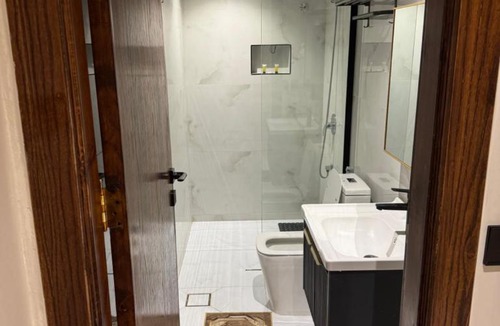 AlUla Apartment | Suite aloraini اجنحة العريني 2