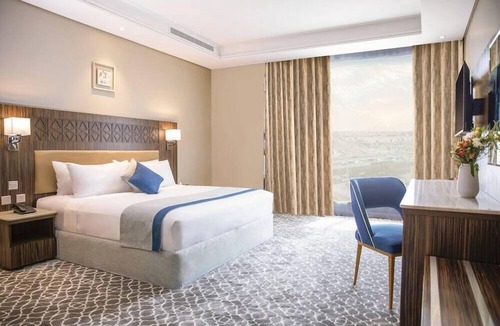 Hera Street Hotel | Swiss Blue Heraa