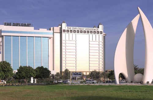 Diplomatic Area Hotel | The Diplomat Radisson Blu Hotel Residence & Spa