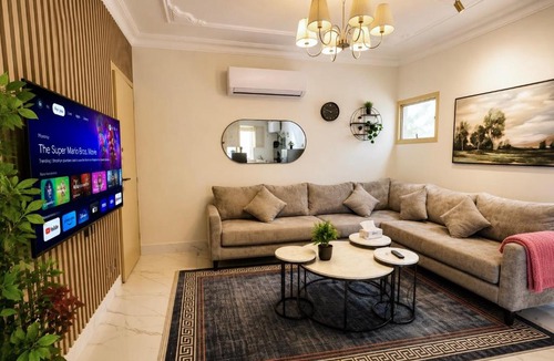 Al Ulaya Apartment | Three Rooms Family Apartment in Heart of Olaya