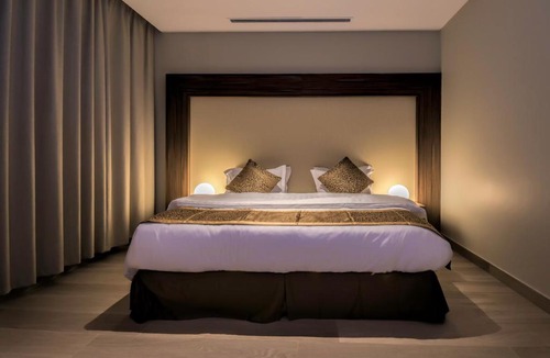 Qurish Street Apartment | Tiara