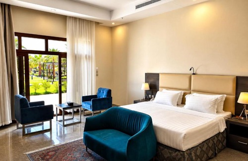 Tabuk Hotel | Vista Hotel & Resort Tabuk
