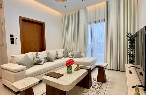 Al-Safa Apartment | waves Apartment - Luxury Suite in Al Safa