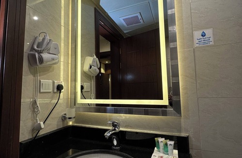 Al-Hamra'a Hotel | Westland Hotel