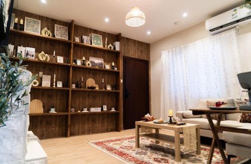 Dammam Apartment | Wooden Cabin 2 Self-Check-In
