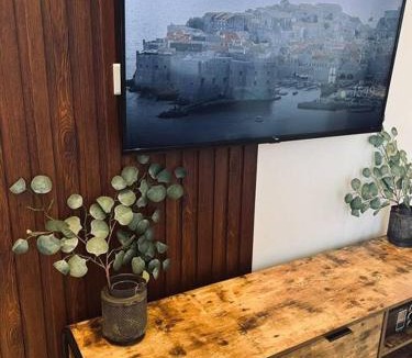 Al Murjan Apartment | WoodSea fascinating Apartment