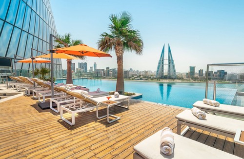 Manama Hotel | Wyndham Grand Manama