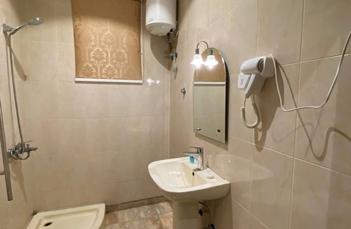 Qurish Street Hostel | zahrat alrabie lilshuqaq almakhduma