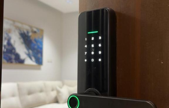 شقة Pax مخدومة فاخرة