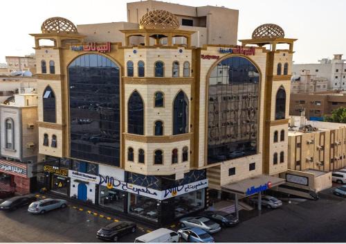 شقق البيوتات المميزة للشقق المخدومة in Jeddah