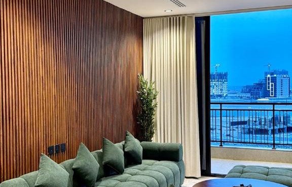 2BR sea view75TV Self Check in Cinem
