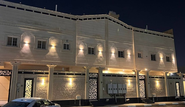 Al Salam Apts Bedroom Living j-16