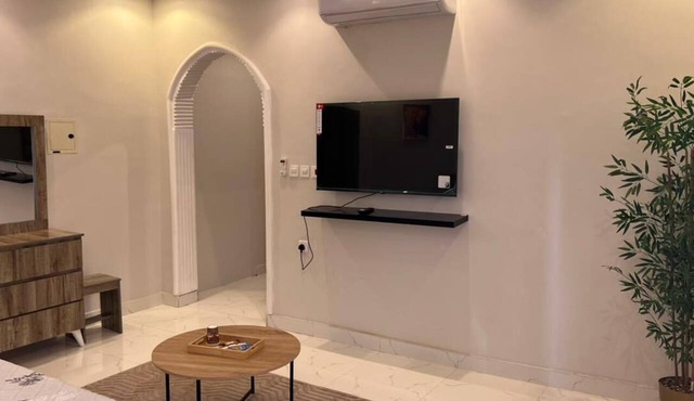 Avenor Apartment J7 – Spacious 1-Bedroom Apartment with Private Bathroom | Al Hamdaniyah in Jeddah