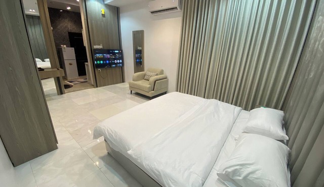 Avenor Apartments J4 – Modern Studio with Kitchenette & Private Bathroom | Al Hamdaniyah in Jeddah