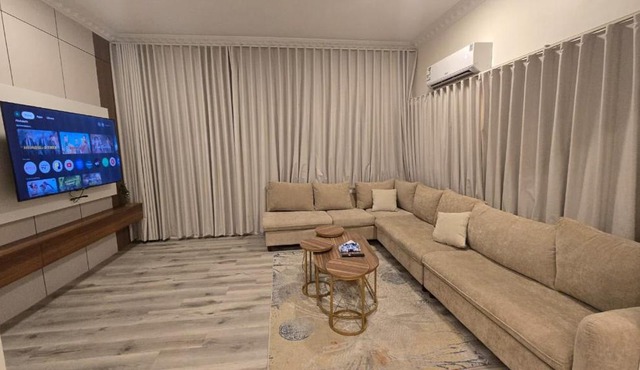 Ban Luxury Apartment 3
