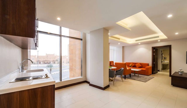 Best Western Plus Al Qurayyat City Center