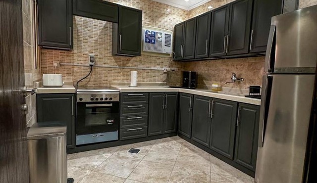 Cozy 2-Bedroom Apartment in Batha Quraish