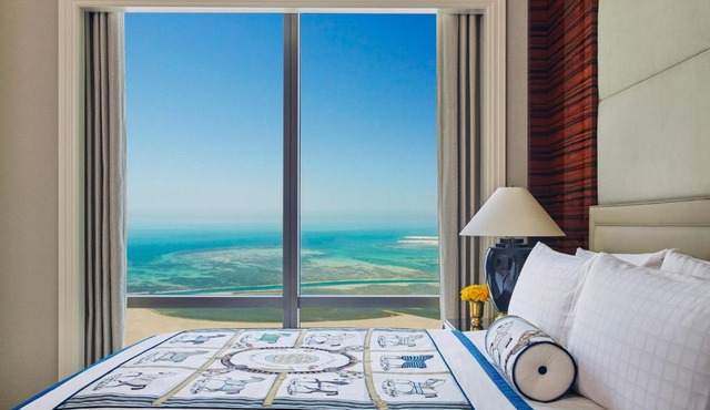 Four Seasons Hotel Bahrain Bay