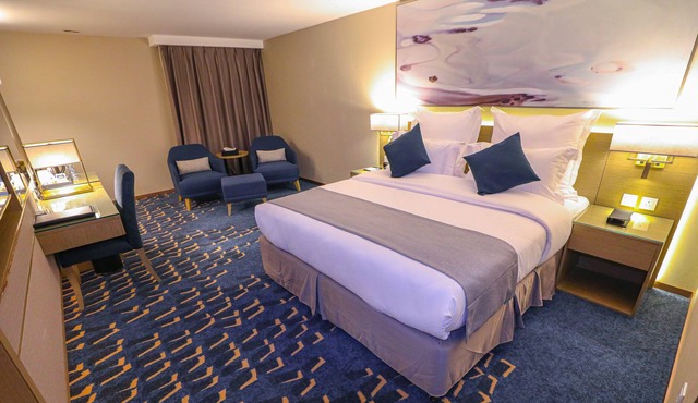 Golden Tulip AL Waha Hotel - Unayzah