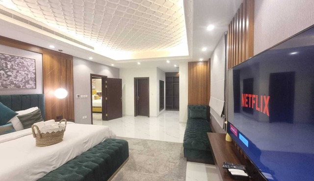 Hometel Khozama Jed