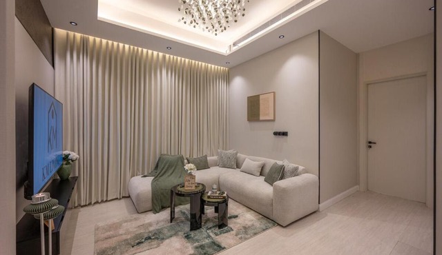 KM Living Green Crest 2BR Maid King Road in Jeddah