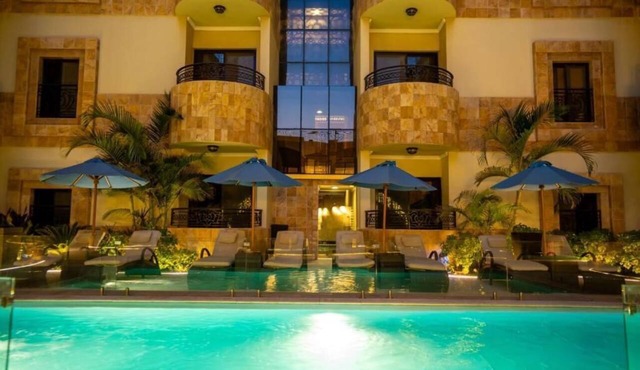 Lanai Hotel
