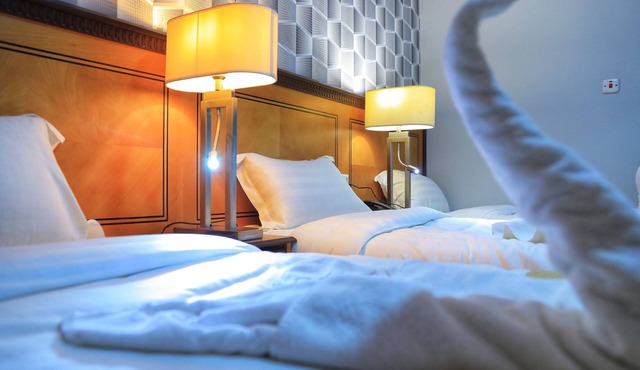 MANART ALMISK HOTEL