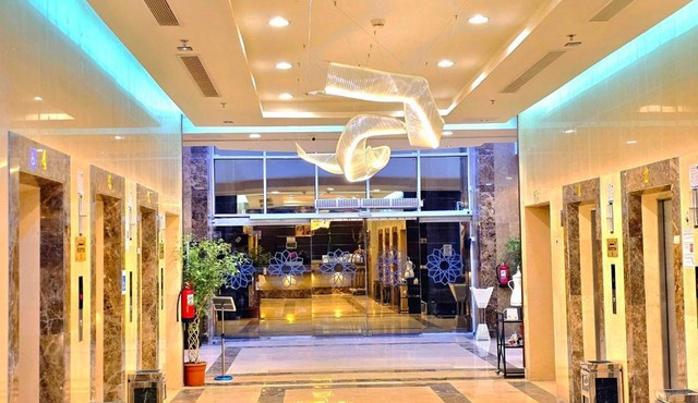 Midhal Al Ezz Ajyad Hotel in Mecca
