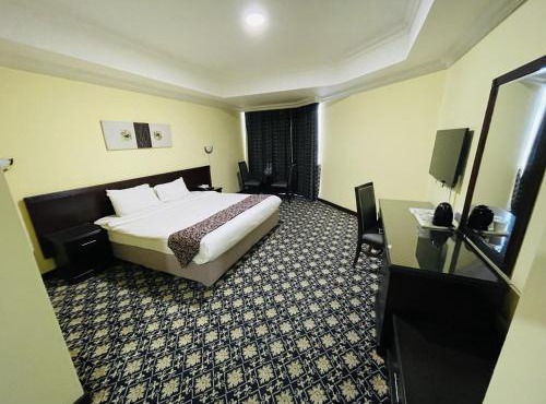Phoenicia Tower Hotel And Spa